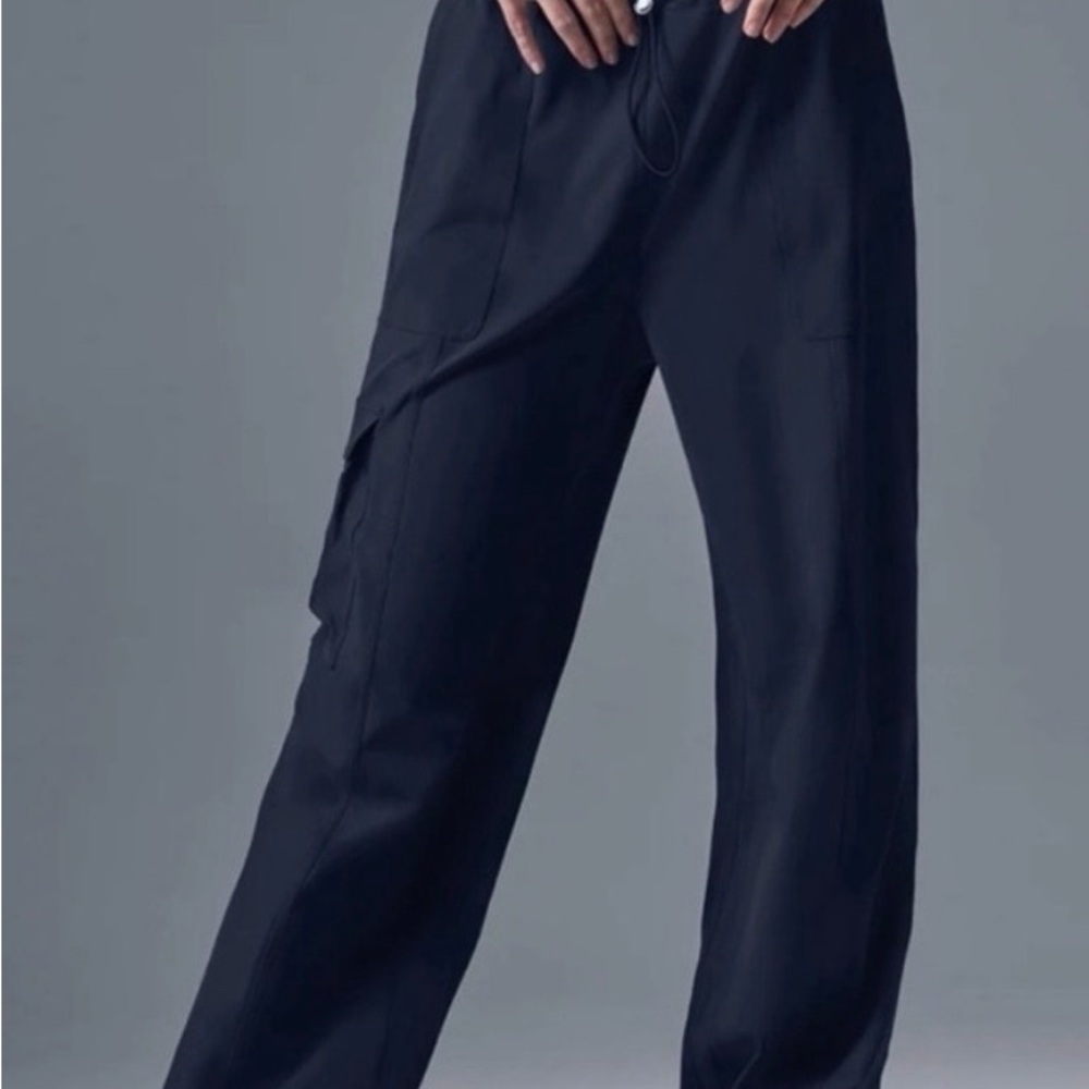 Alo megastar cargo pants navy size large